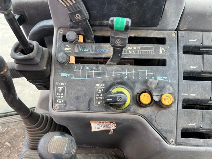 agco-allis-8610-image-33