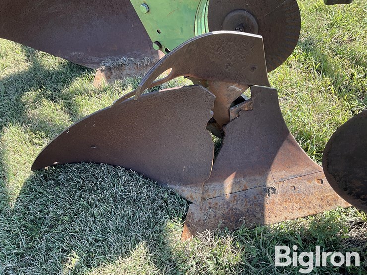 john-deere-f145-image-14