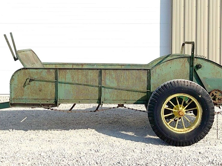 john-deere-h-image-4