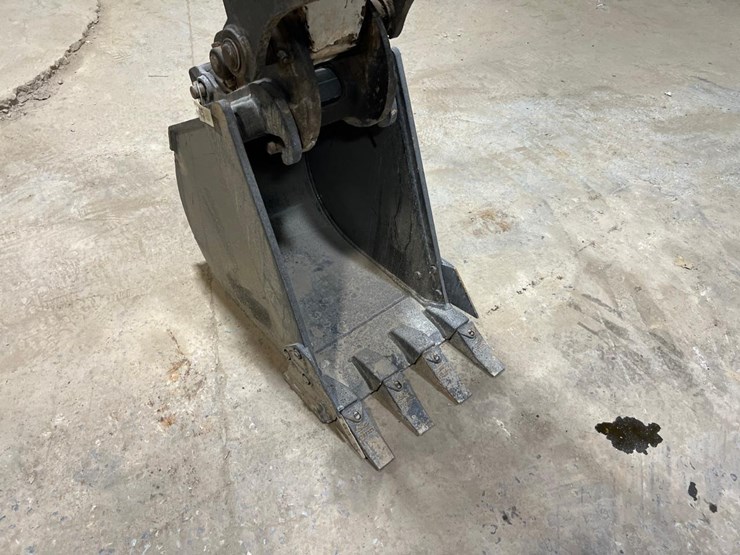 2015-bobcat-e35i-image-10