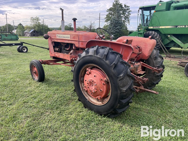 1957-allis-chalmers-d17-image-7