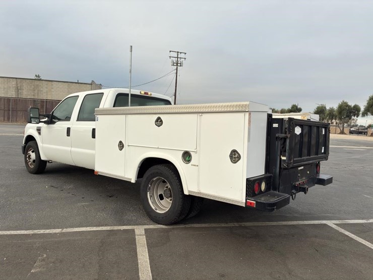 2008-ford-f350-image-4