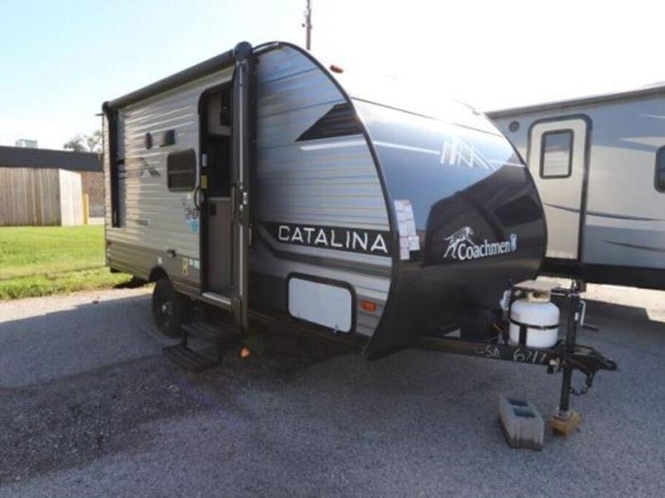 unused-2024-catalina-164bhx-travel-trailer-5zt2cae-image-2