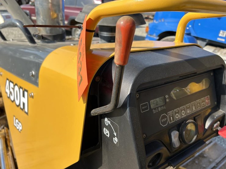 2003-deere-450h-image-43