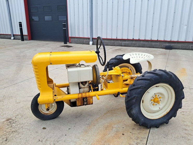 copar-panzer-2wd-tractor-image-2