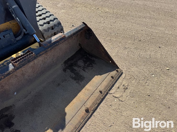 2024-deere-325g-image-10