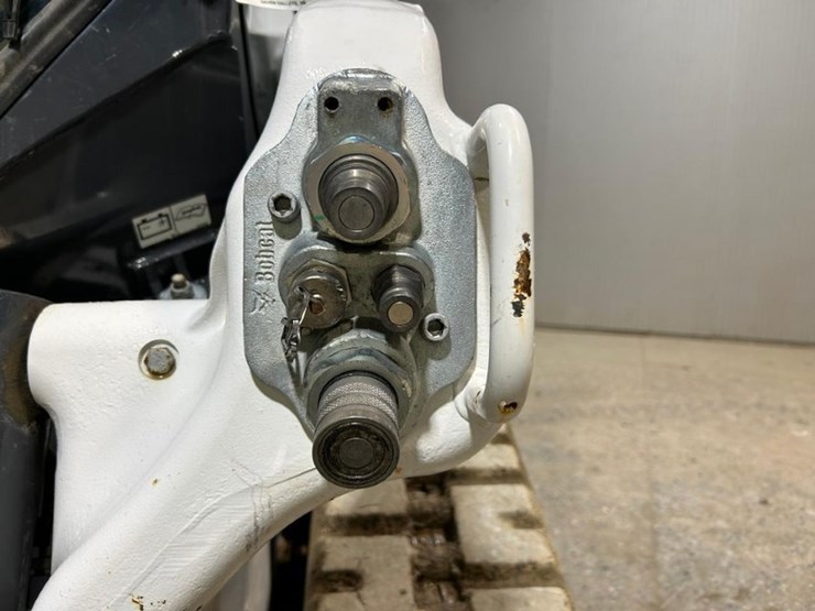 2022-bobcat-t66-image-12