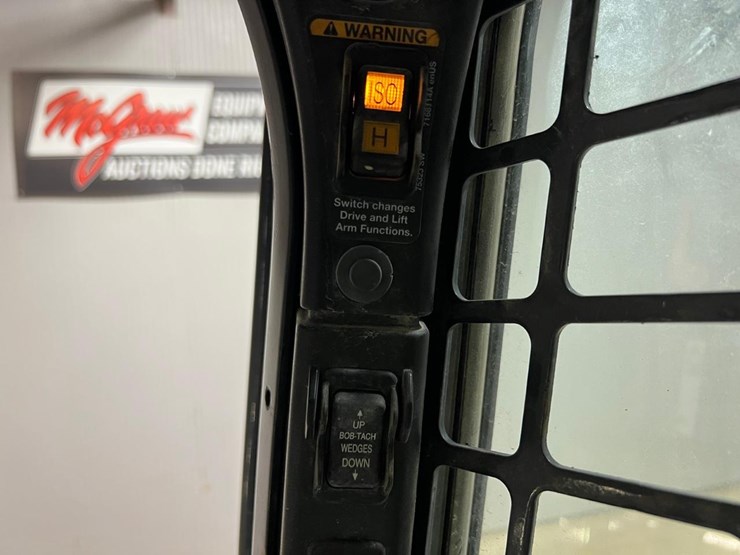 2020-bobcat-t650-image-28