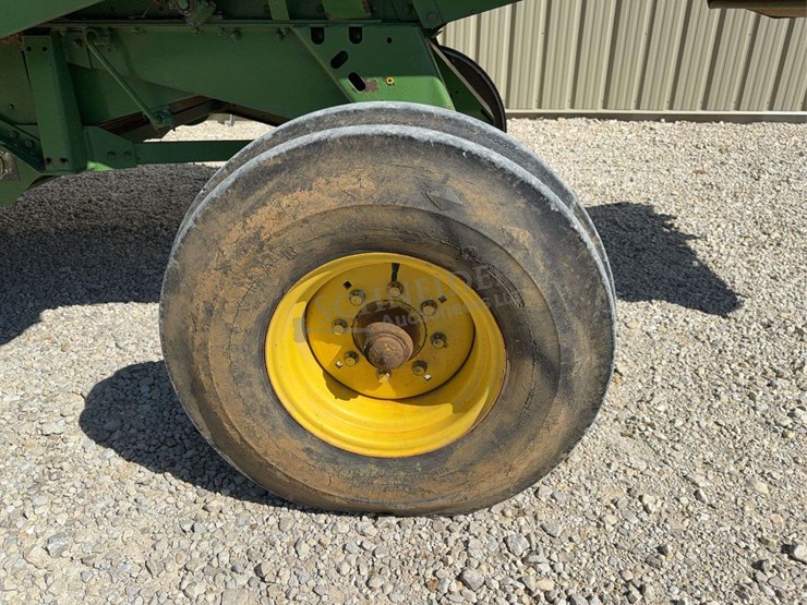 john-deere-4425-image-76