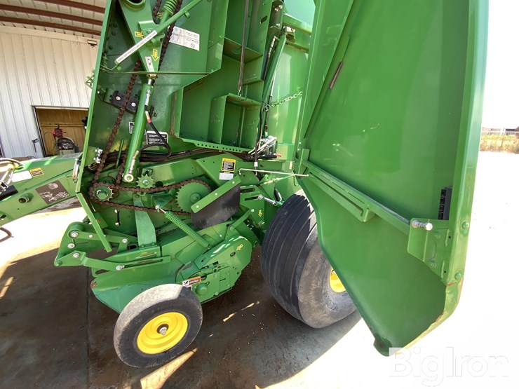 2018-john-deere-560m-image-11