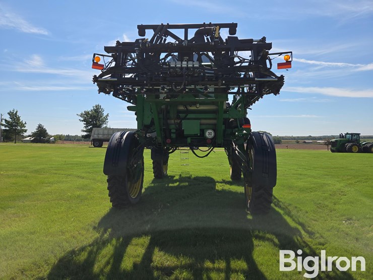 2011-john-deere-4830-image-6