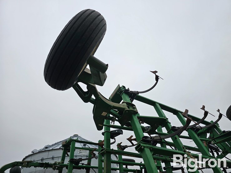 john-deere-2200-image-15