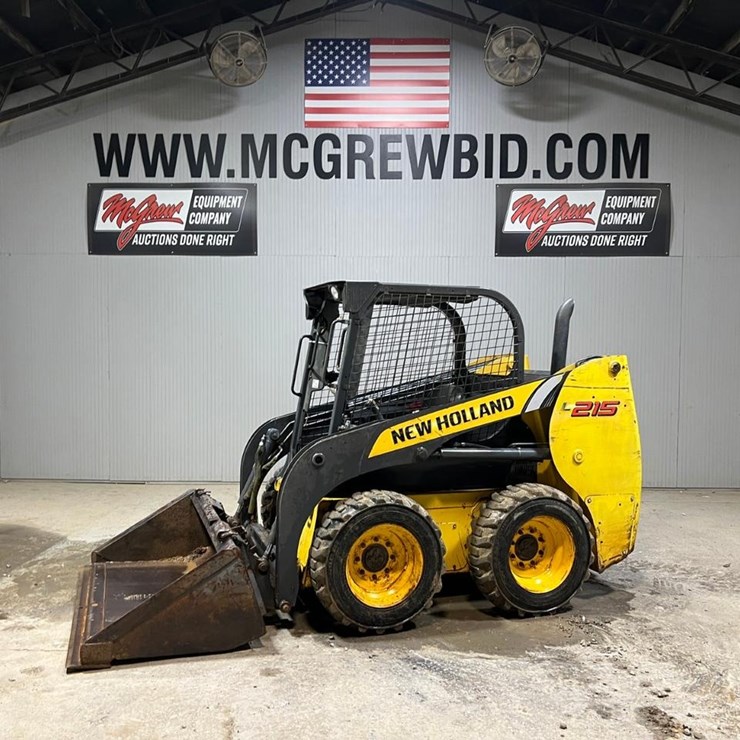 NEW HOLLAND L215