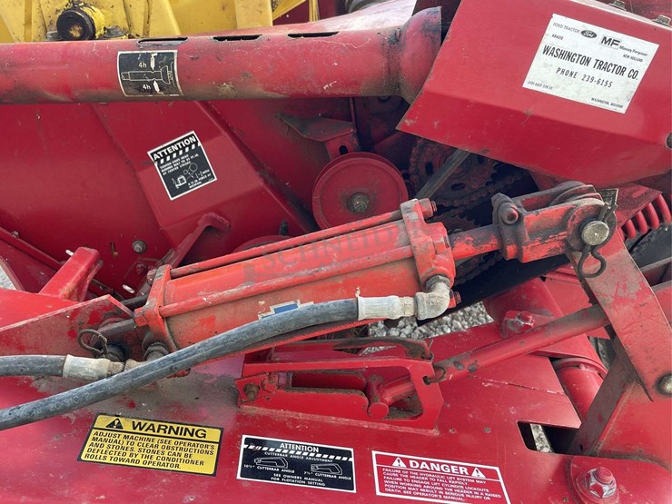 new-holland-472-image-13