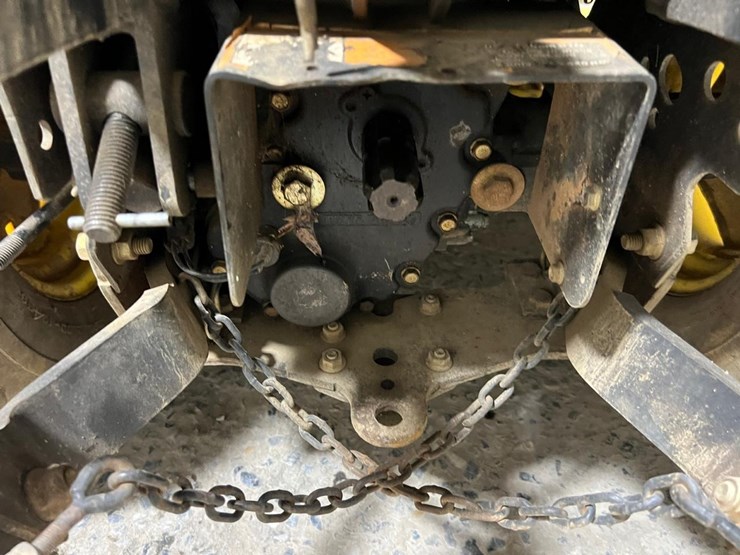 john-deere-5.5-image-15