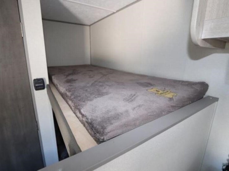 unused-2024-catalina-164bhx-travel-trailer-5zt2cae-image-19