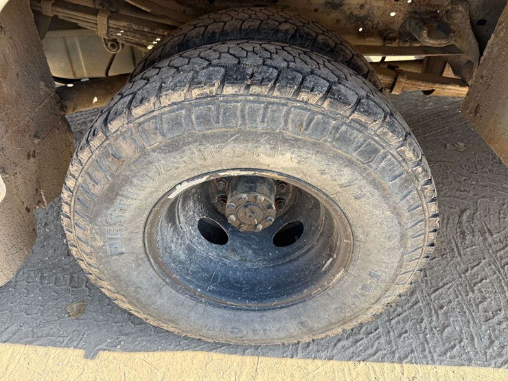 2000-ford-f350-image-21