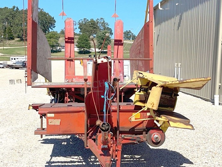 new-holland-1010-image-8