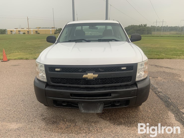 2009-chevrolet-silverado-1500-image-2