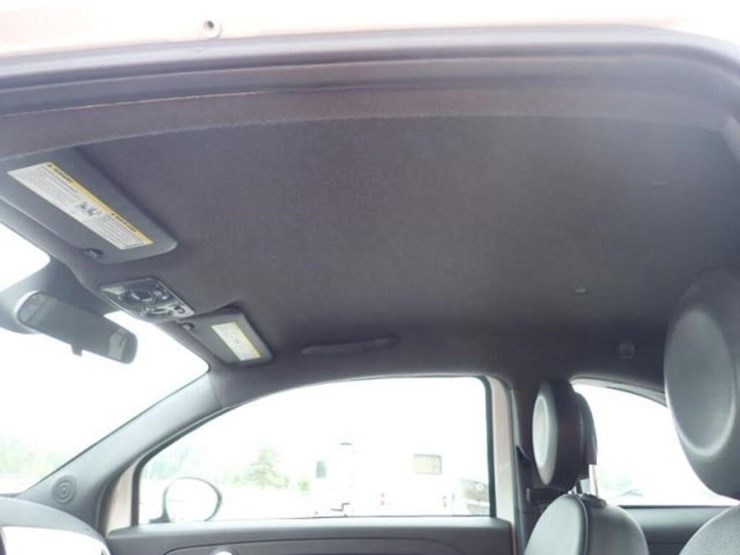 2015-fiat-500-automobile-3c3cffbr7ft662975-image-13