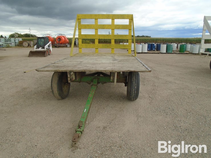 john-deere-1065-image-2