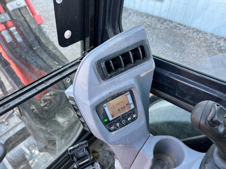 2020-kubota-kx057-4-image-30