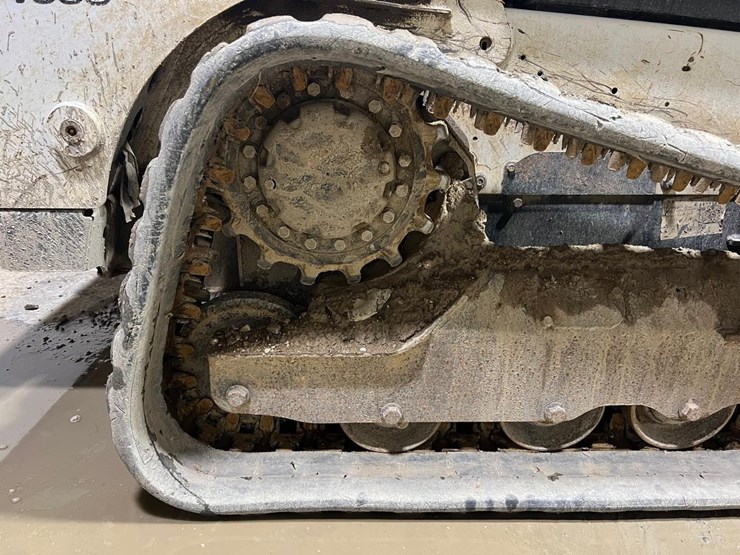 2020-bobcat-t650-image-18