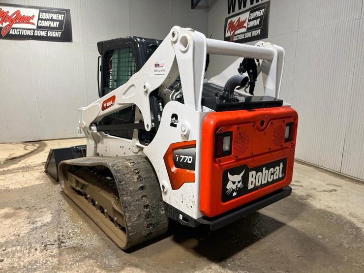 2023-bobcat-t770-image-3