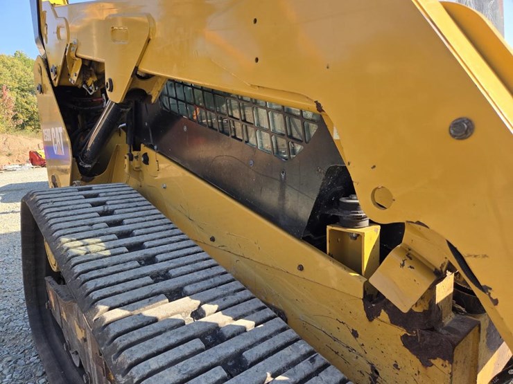 caterpillar-259d-image-17