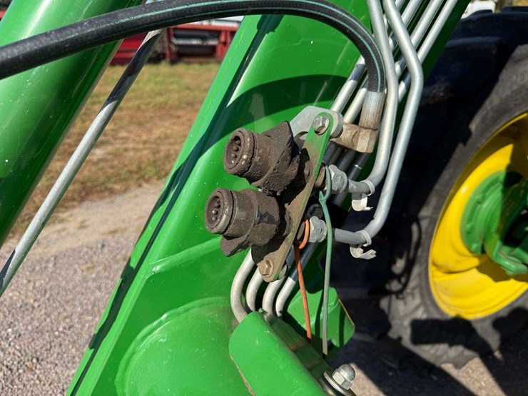 2009-john-deere-6430-premium-image-36