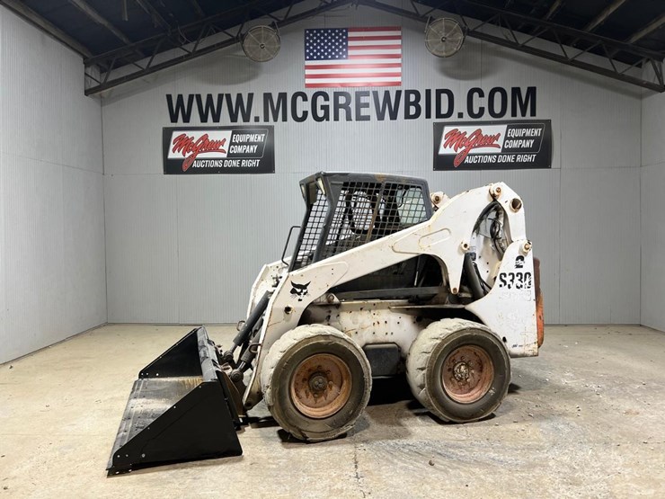 bobcat-s330-image-1