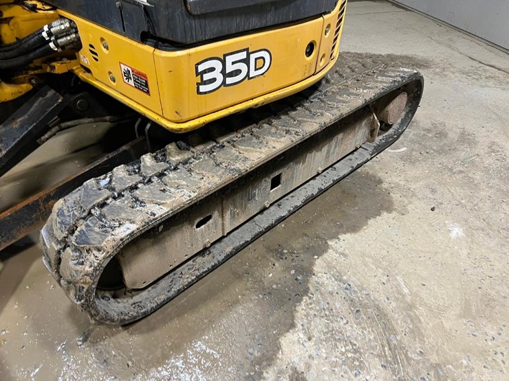 deere-35d-image-14