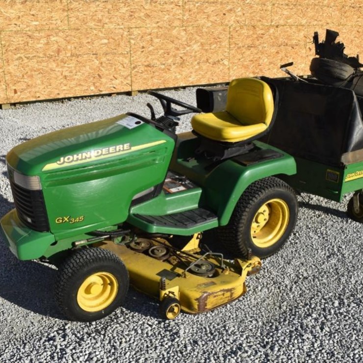 1995 JOHN DEERE 345