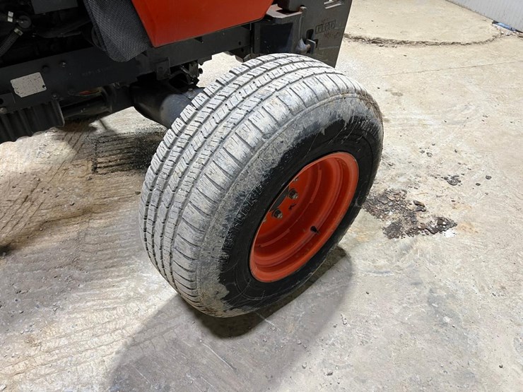 kubota-m5700-image-16