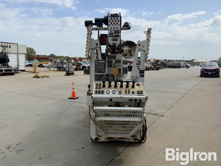 2012-altec-db37-image-6