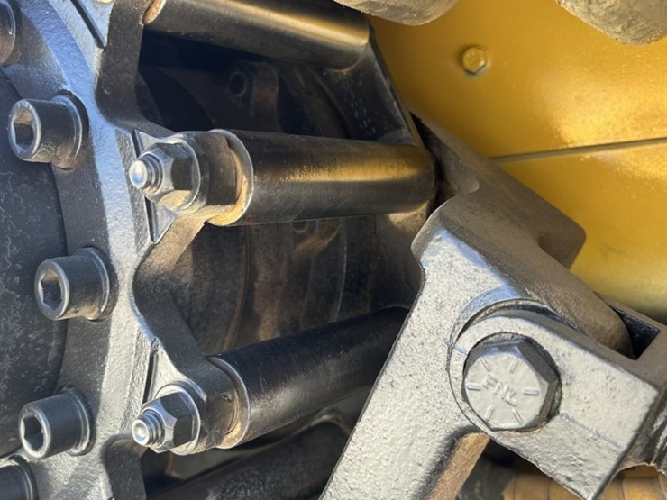 caterpillar-247b3-image-59