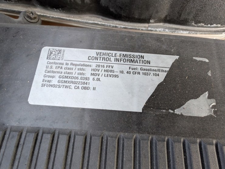 2016-chevrolet-silverado-2500-image-15