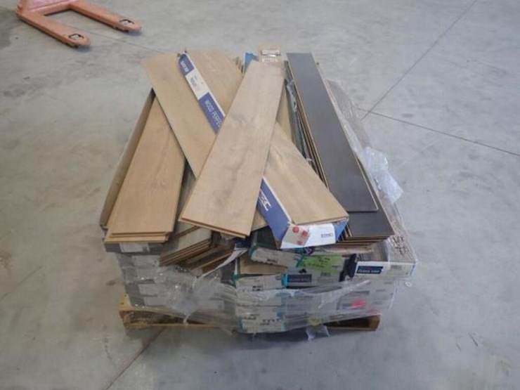 qty-of-assorted-laminate-flooring-image-12