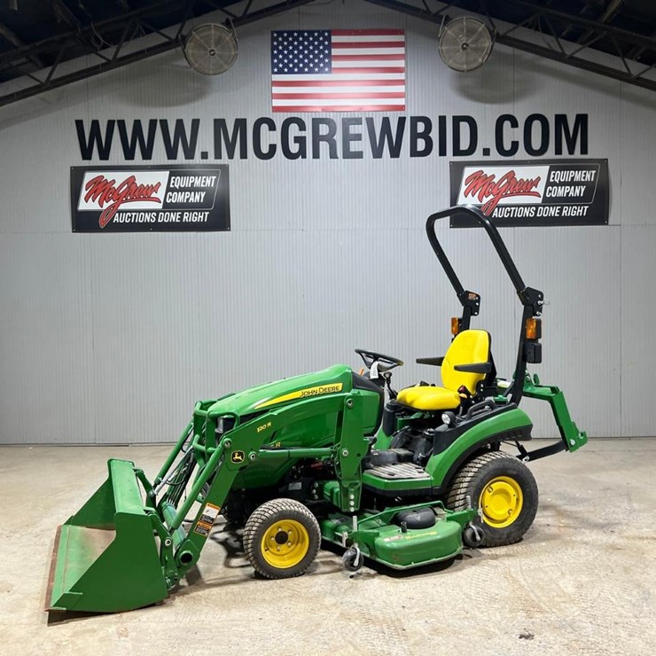 JOHN DEERE 1025R