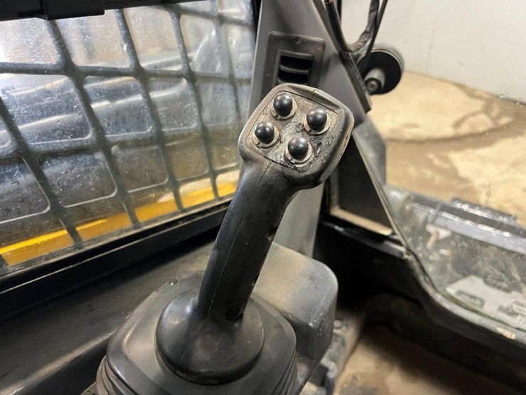 deere-332e-image-20