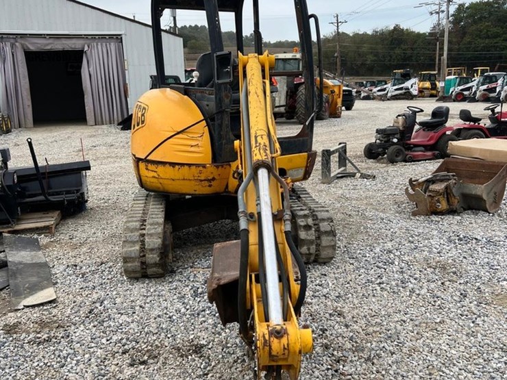 jcb-8032-image-8