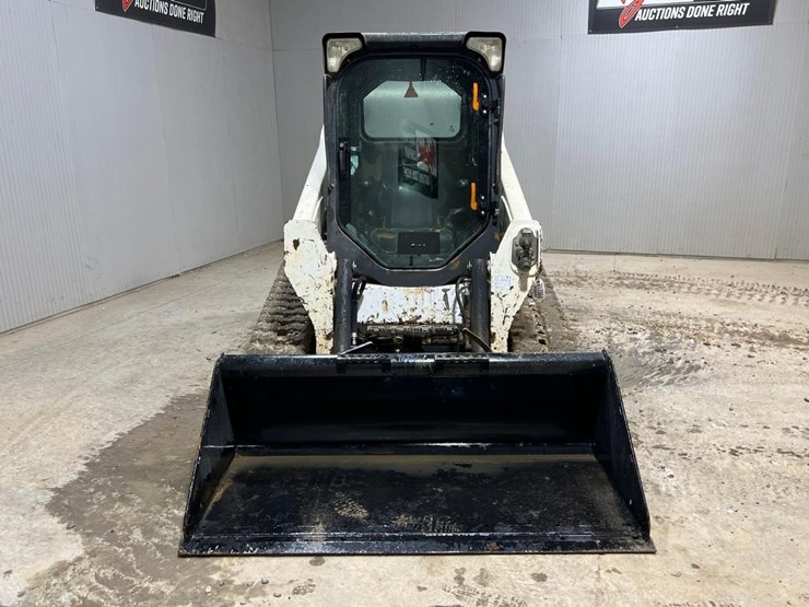 2017-bobcat-t595-image-8