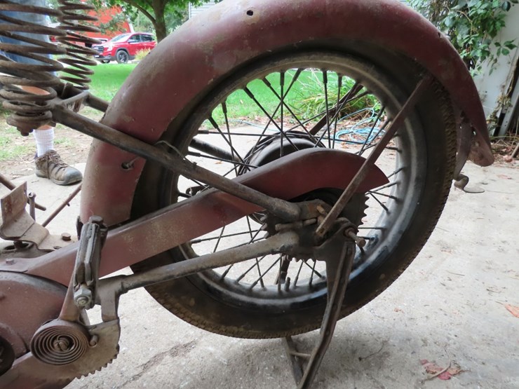 1941-indian-scout-motorcycle-image-24