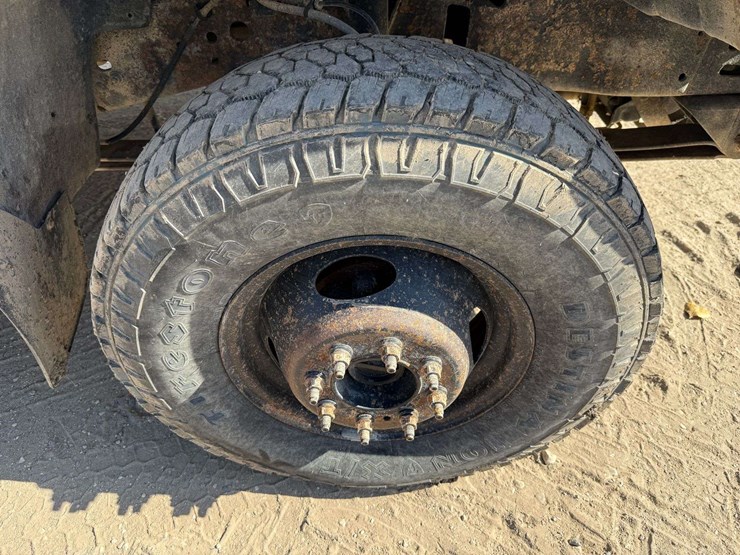 2000-ford-f350-image-24