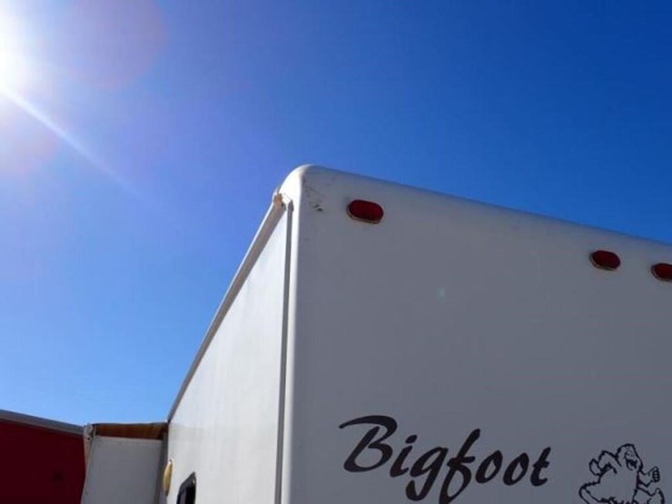 2007-big-foot-30mh26sl-26-ft-s/a-class-c-motorhome-image-96