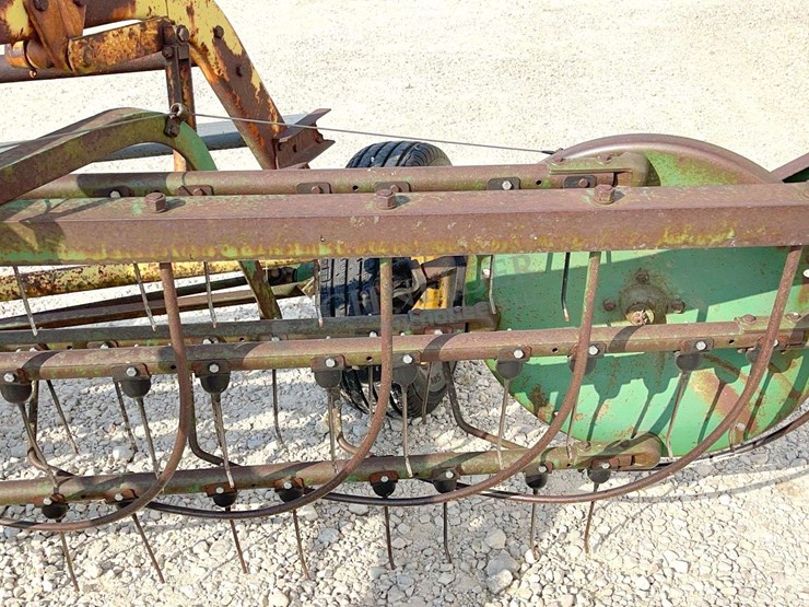 john-deere-640-image-11