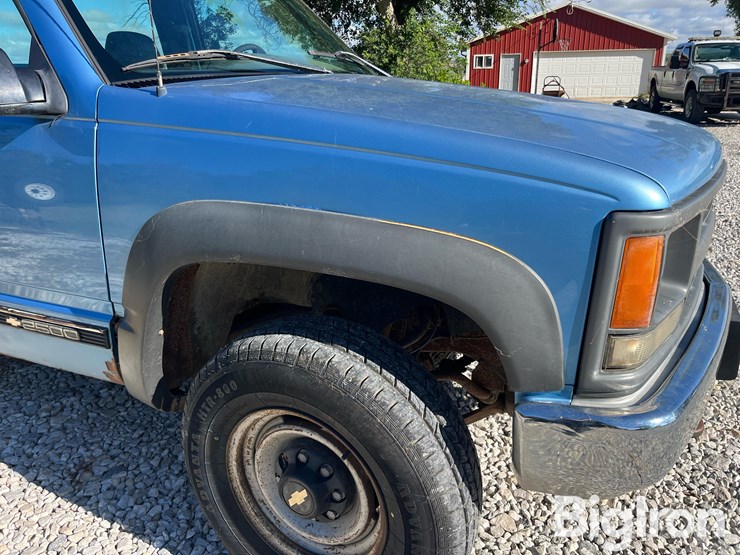 1996-chevrolet-2500-image-16