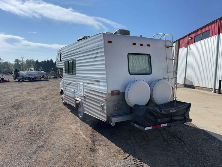 1980-sportsman-b-300-motorhome-image-5