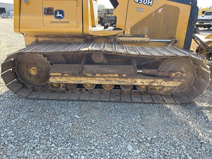 2003-deere-450h-image-53