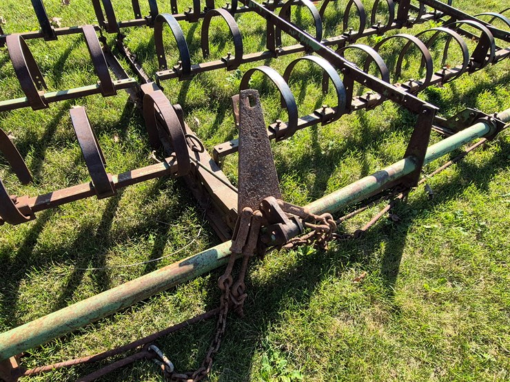 john-deere-16-image-4